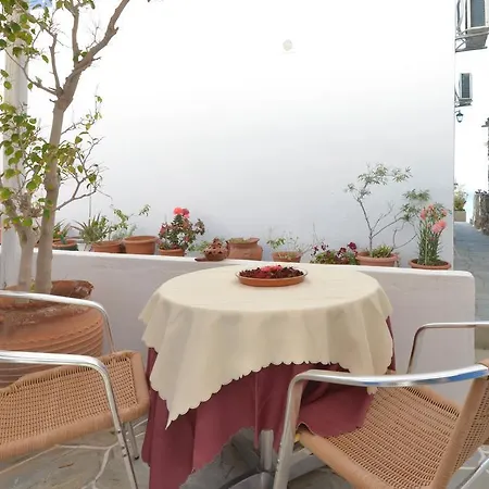 Aparthotel Cyclades 2*