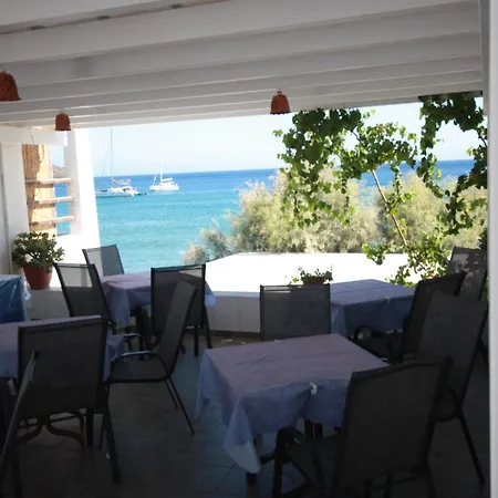 基克拉泽斯海滩公寓式酒店