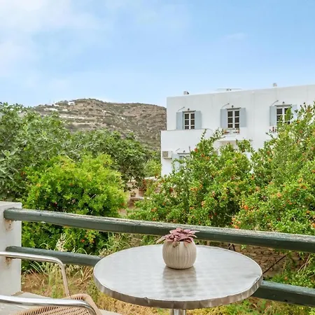 מלון דירות Cyclades 4*