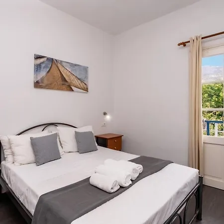 基克拉泽斯海滩公寓式酒店 Platis Gialos (Sifnos)