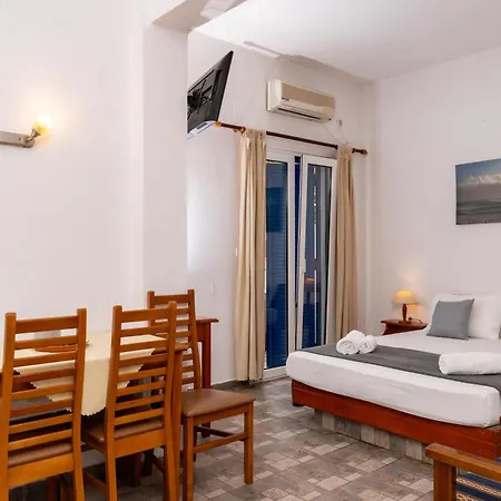Cyclades Lejlighedshotel