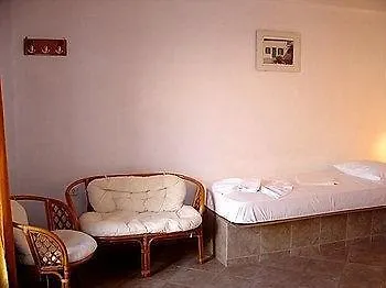 Cyclades Apartmanhotel 4*