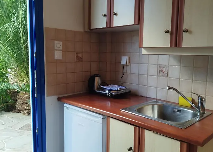 Cyclades アパートホテル