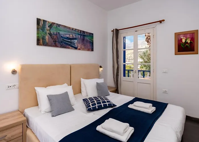 Cyclades Aparthotel